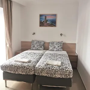 City Inn Casa de hóspedes